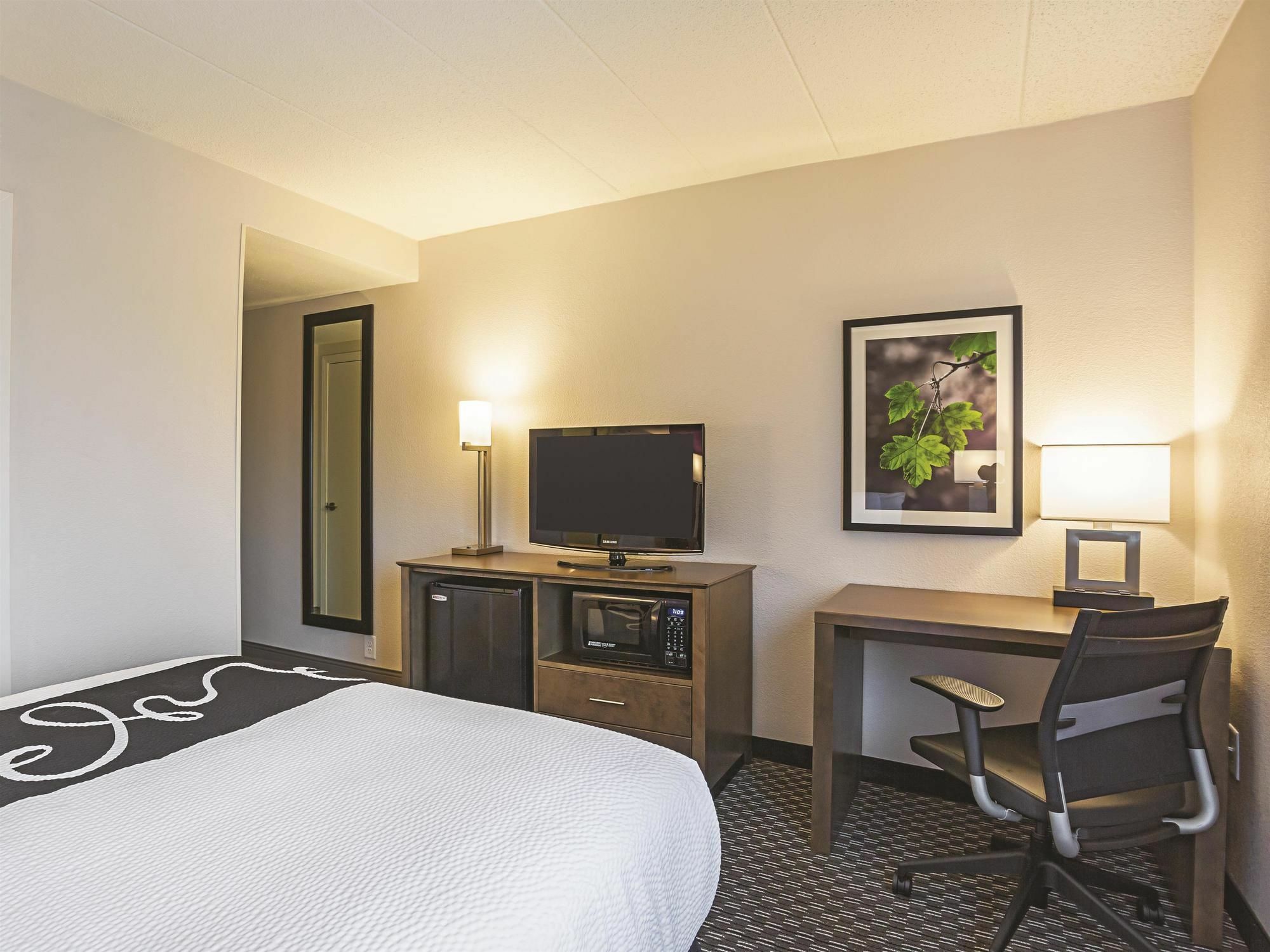 La Quinta By Wyndham Baltimore N / White Marsh Rosedale Zewnętrze zdjęcie